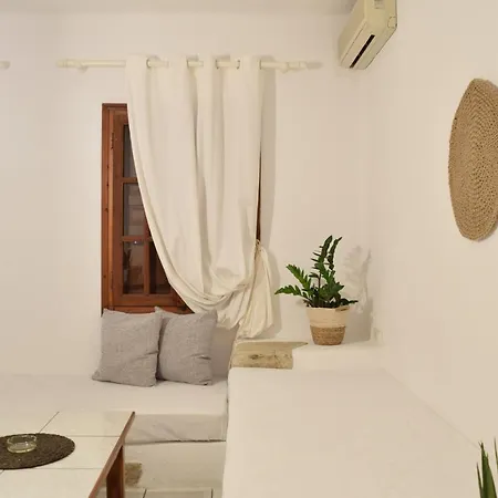 Sunset Aparthotel Pounda