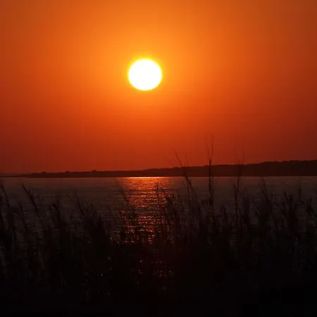 Ξενοδοχείο με διαμερίσματα Sunset *